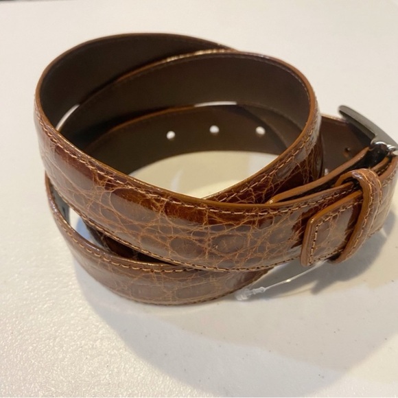 W. KLEINBERG Glazed Alligator Belt - Picture 4 of 10
